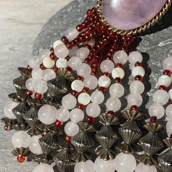 Vintage | Clip Beaded Earrings - Picture 2 of 14